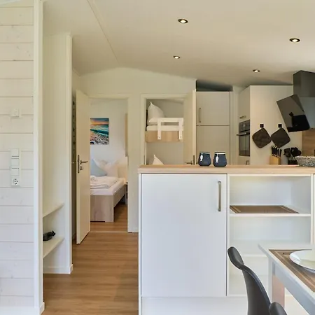 度假居 Ostseecamp Strandgefluester *