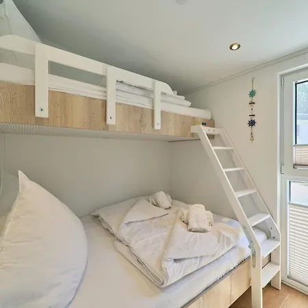 度假居 Ostseecamp Strandgefluester