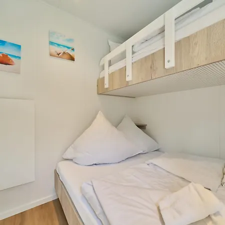 Ostseecamp Strandgefluester 度假居 *