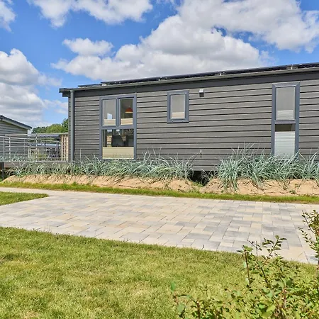 Ostseecamp Strandgeflüster Ferienhaus *